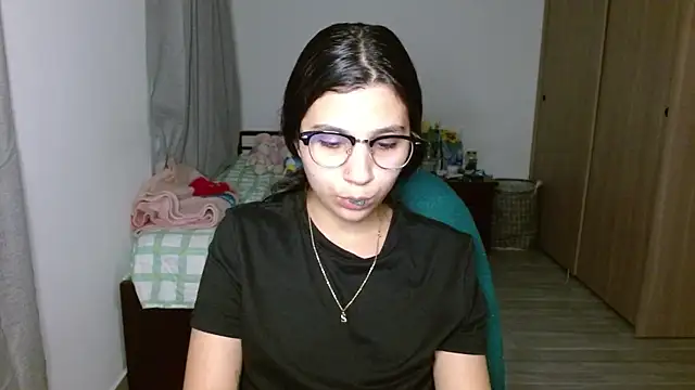 mia__lopez_ webcam