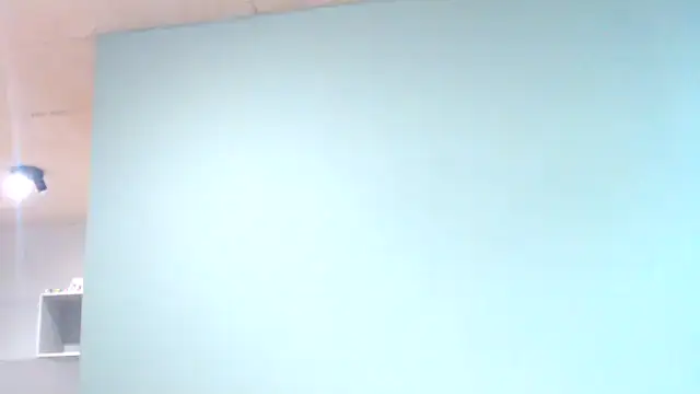 SWEETmelaniBLSSOMchessom webcam