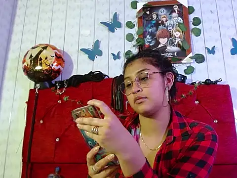 Emiily_Johamson webcam