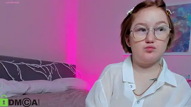 Sara_Robinson webcam