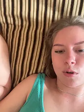 Tomyris_yuki webcam