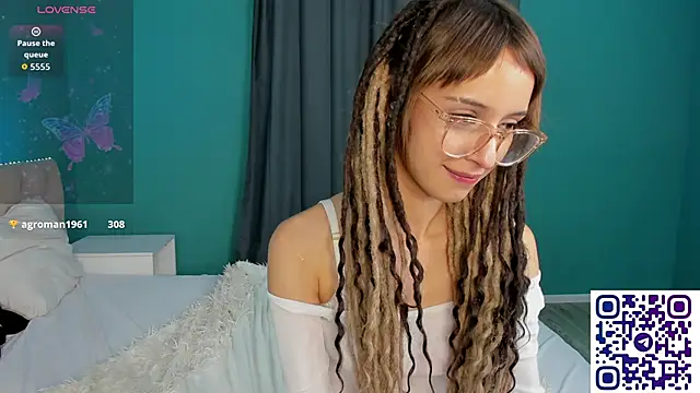 Ameli_Shell webcam