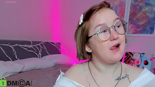 Sara_Robinson webcam