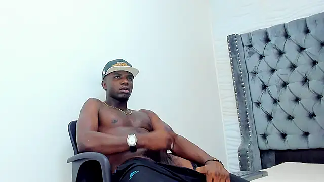 DOUGLAS_099 webcam