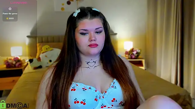 elle_one webcam