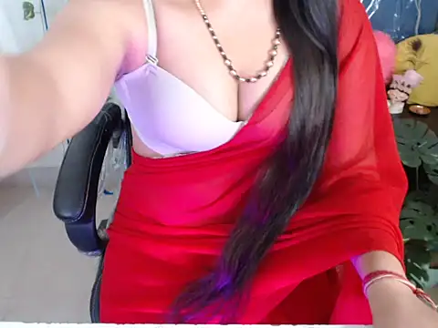 anika_bold webcam