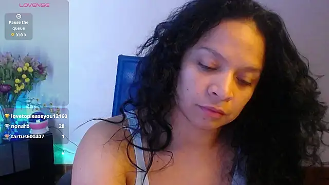 Sara_cute92 webcam