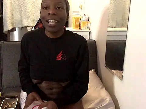 littyleesh1 webcam