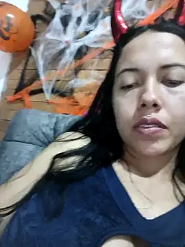 MiaForever1 webcam