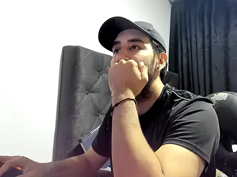 coolfriki webcam