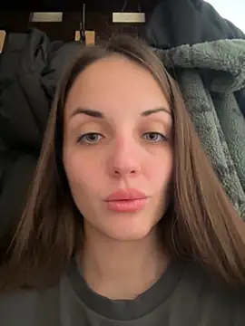 AmiLavs Live Webcam on Stripchat