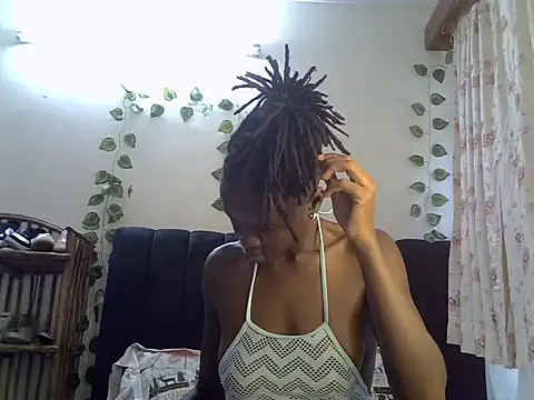 Pretty-paid webcam