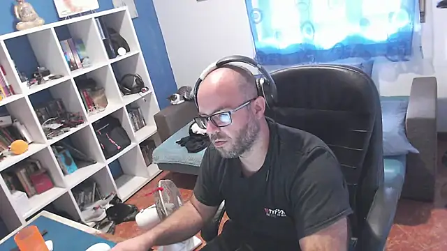 ravingr4d4 webcam