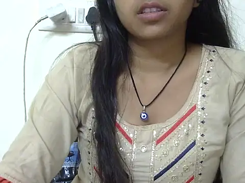 Bold_rashmika webcam