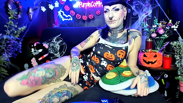 purple_coffin666 (F young) - Hail succubus purple