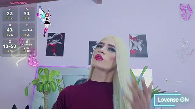 money_Ts_ webcam
