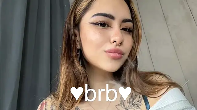 baby__kim webcam