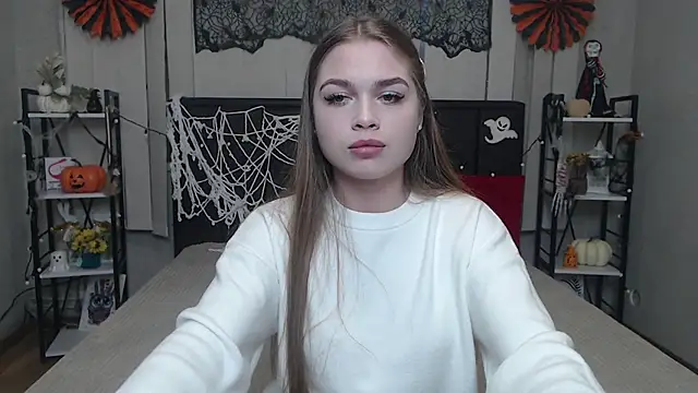 LaraPika webcam