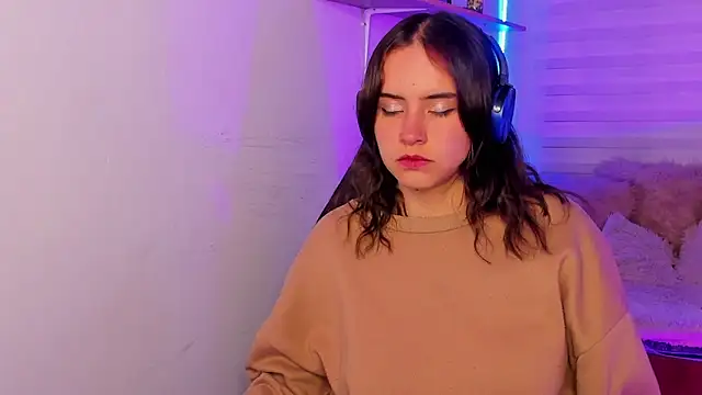 Emily_Lindey webcam