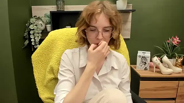 juicyPenny webcam