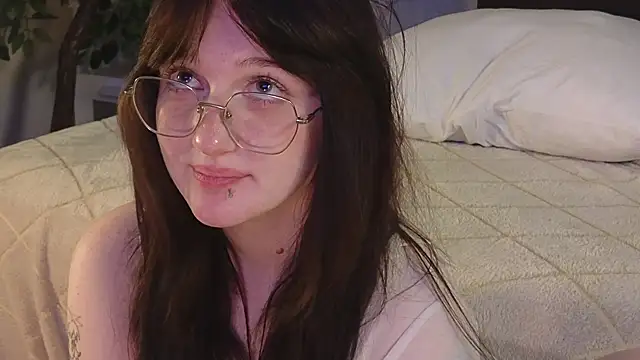 ELLIEJAY webcam