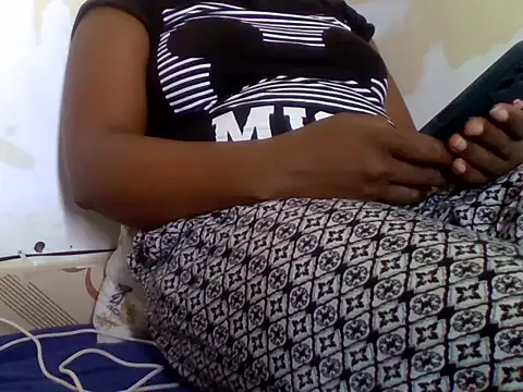 Barbie_Hoty webcam