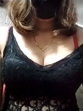 YiyinLy webcam