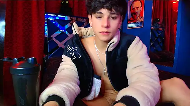 Luke_Howland webcam