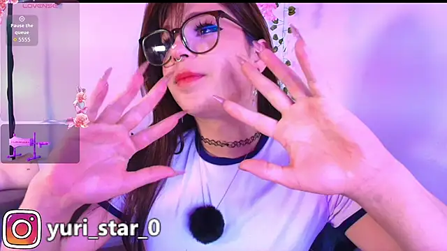 Yuri_Stars webcam
