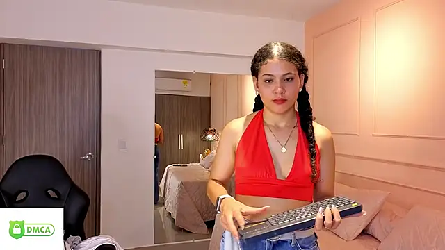 SHARONN____ webcam