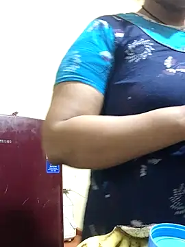 Ankitabhabhihot webcam