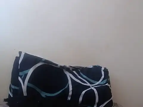 Curvyonionbutt webcam