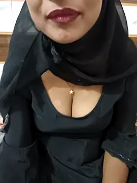 Itz_Mayra_ webcam