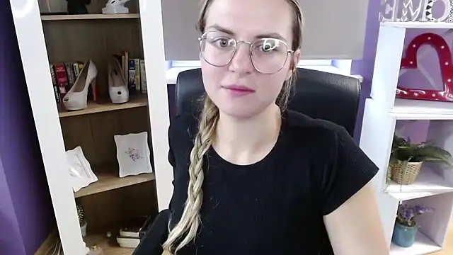 Zoey_Erotic webcam