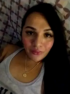 Yourbabyshane webcam