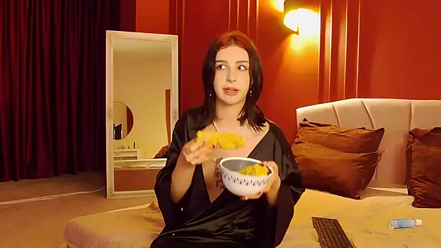 VampyScarlet webcam