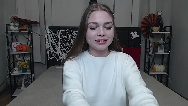LaraPika webcam