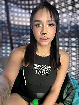 Isabella-Teen webcam