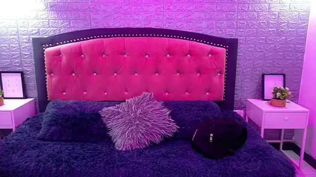Natalie_loffreda webcam