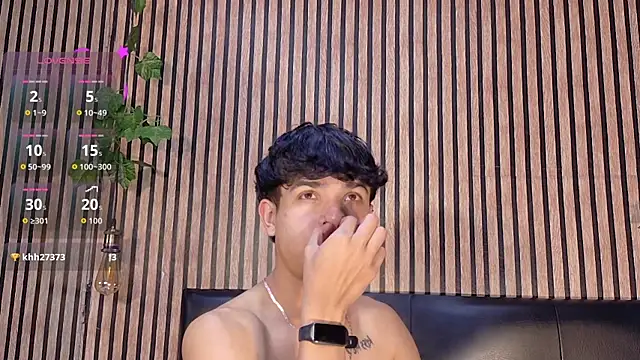 felipe_boy1 - Felipe_boy1's free webcam - UK Sex Cams