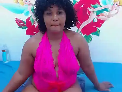 SexyEbony37X webcam