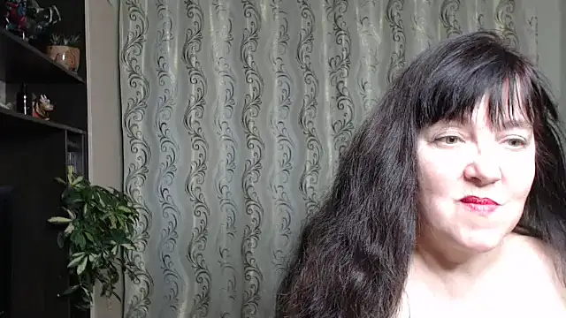 Illusionq webcam stripchat model stream image