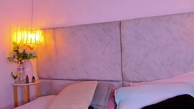naomiii__
