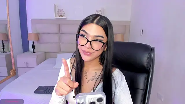 RoseCassie webcam