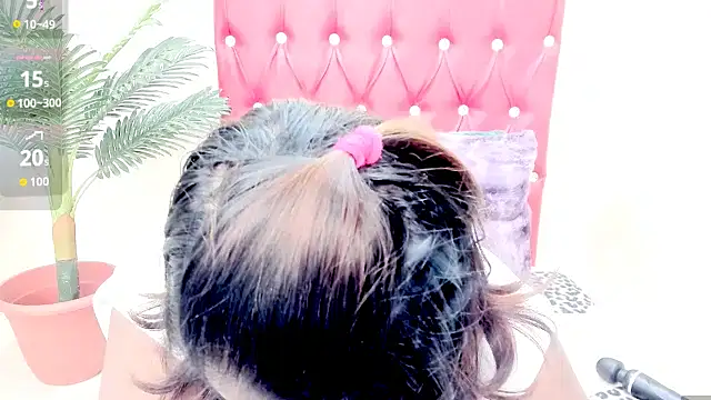 Strawberry_Lips webcam