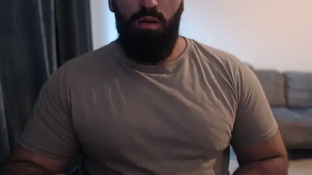 hugemachohandsome