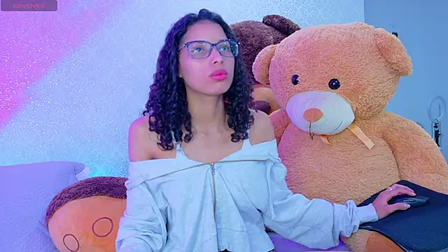 BeccaReedd webcam