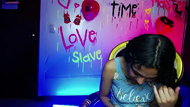 Sweettpleasure webcam