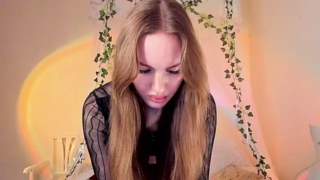 MishkaMe webcam