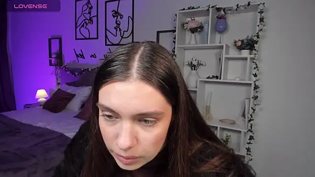 DaniellaLovely